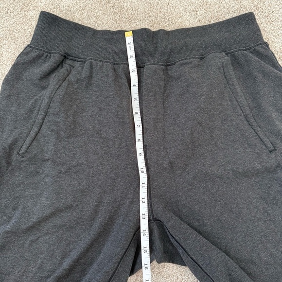 Lululemon Men’s Gray Athletic Cotton Jogger Sweatpants Zip Pockets Size Large - Picture 9 of 11